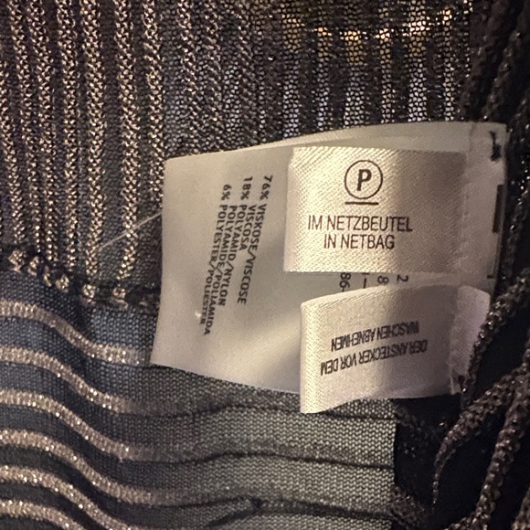 Escada Elegant Black and Silver Sparkly sheer Knit Open Cardigan, NWOT size 40 - Picture 3 of 11